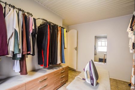 Casa para alugar com 185m², 3 quartos e 2 vagasQuarto 1