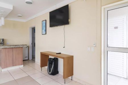 Apartamento para alugar com 42m², 2 quartos e 1 vaga Apartamento para alugar com 42m², 2 quartos e 1 vagaÁrea comum - Salão de Festas