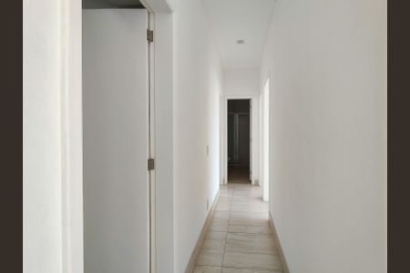 Apartamento para alugar com 123m², 3 quartos e sem vaga Apartamento para alugar com 123m², 3 quartos e sem vagaCorredor