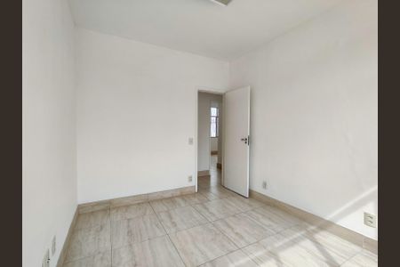 Apartamento para alugar com 123m², 3 quartos e sem vaga Apartamento para alugar com 123m², 3 quartos e sem vagaQuarto 2
