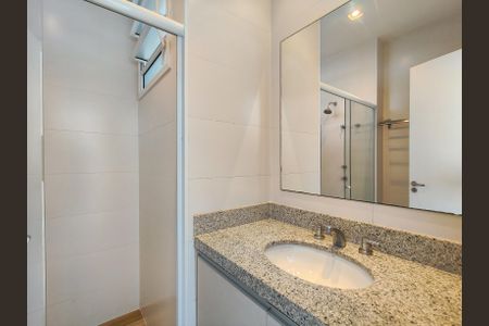 Apartamento para alugar com 123m², 3 quartos e sem vaga Apartamento para alugar com 123m², 3 quartos e sem vagaBanheiro da Suíte