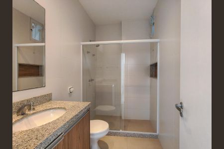 Apartamento para alugar com 123m², 3 quartos e sem vaga Apartamento para alugar com 123m², 3 quartos e sem vagaBanheiro Corredor