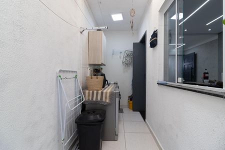 Casa para alugar com 300m², 3 quartos e 2 vagas Casa para alugar com 300m², 3 quartos e 2 vagasÁrea de Serviço