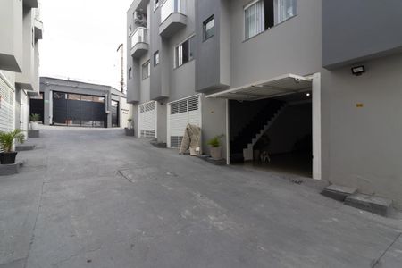Casa para alugar com 300m², 3 quartos e 2 vagas Casa para alugar com 300m², 3 quartos e 2 vagasÁrea comum