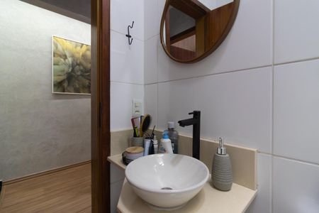 Casa para alugar com 300m², 3 quartos e 2 vagas Casa para alugar com 300m², 3 quartos e 2 vagasBanheiro