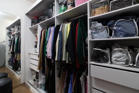 Casa para alugar com 300m², 3 quartos e 2 vagas Casa para alugar com 300m², 3 quartos e 2 vagasQuarto 2