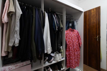 Casa para alugar com 300m², 3 quartos e 2 vagas