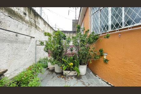 Casa para alugar com 157m², 4 quartos e 1 vagaQuintal