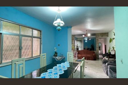 Sala de casa para alugar com 4 quartos, 157m² em Sampaio, Rio de Janeiro