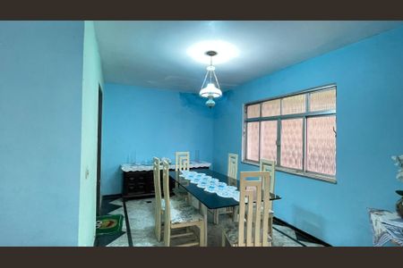 Casa para alugar com 157m², 4 quartos e 1 vagaSala 