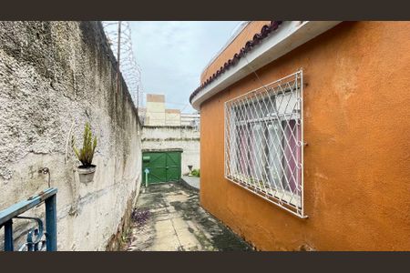 Quintal de casa para alugar com 4 quartos, 157m² em Sampaio, Rio de Janeiro