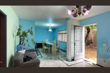 Sala de casa para alugar com 4 quartos, 157m² em Sampaio, Rio de Janeiro