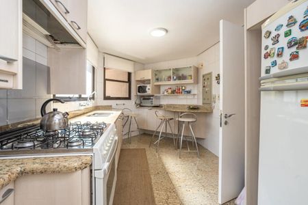 Cozinha  de apartamento para alugar com 4 quartos, 259m² em Mont’Serrat, Porto Alegre