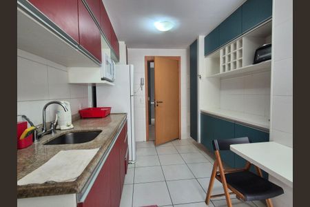 Apartamento para alugar com 120m², 3 quartos e 2 vagasCozinha 