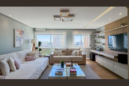 Sala  de apartamento para alugar com 2 quartos, 70m² em Vila Ipiranga, Porto Alegre