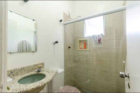 Casa para alugar com 576m², 4 quartos e 4 vagasSuíte 3 - Banheiro