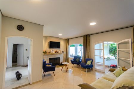 Sala de casa para alugar com 4 quartos, 576m² em Jardim Vivan, São Paulo