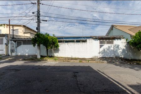 Casa para alugar com 576m², 4 quartos e 4 vagasFachada