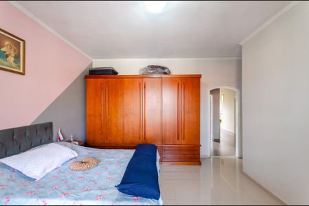 Casa para alugar com 576m², 4 quartos e 4 vagasSuíte 2