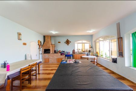 Casa para alugar com 576m², 4 quartos e 4 vagasEspaço Gourmet