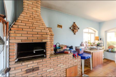 Casa para alugar com 576m², 4 quartos e 4 vagasChurrasqueira