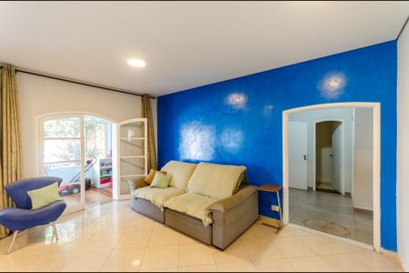 Casa para alugar com 576m², 4 quartos e 4 vagasSala