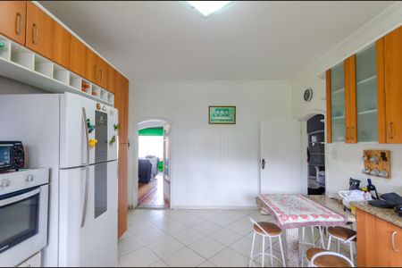 Casa para alugar com 576m², 4 quartos e 4 vagasCozinha