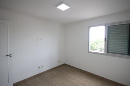 Apartamento para alugar com 123m², 3 quartos e 2 vagasQuarto 3