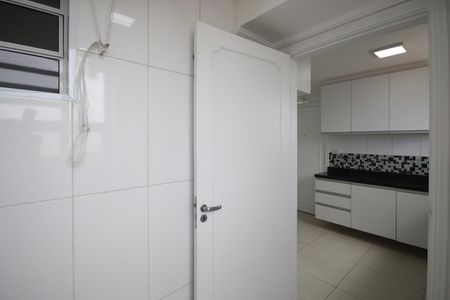 Apartamento para alugar com 123m², 3 quartos e 2 vagasÁrea de Serviço