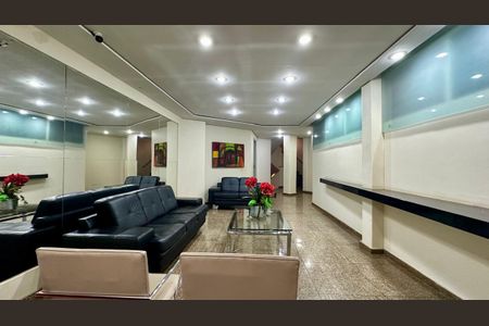 Apartamento à venda com 240m², 4 quartos e 1 vagaHall social 