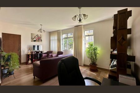 Apartamento à venda com 240m², 4 quartos e 1 vagaSala 