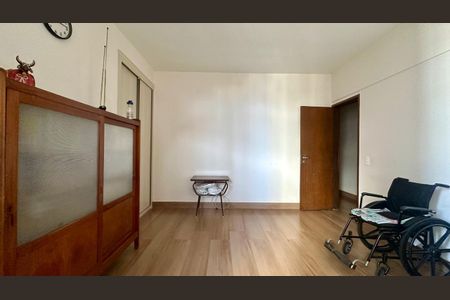 Apartamento à venda com 240m², 4 quartos e 1 vagaQuarto 