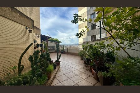 Apartamento à venda com 240m², 4 quartos e 1 vagaÁrea privativa