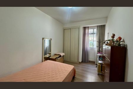 Apartamento à venda com 240m², 4 quartos e 1 vagaQuarto 