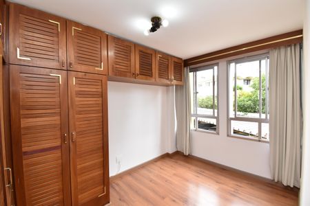 Apartamento para alugar com 66m², 2 quartos e 1 vagaQuarto 1