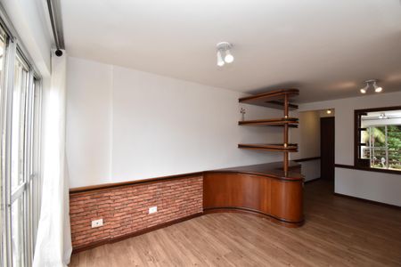 Apartamento para alugar com 66m², 2 quartos e 1 vagaSala