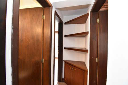 Apartamento para alugar com 66m², 2 quartos e 1 vagaCorredor