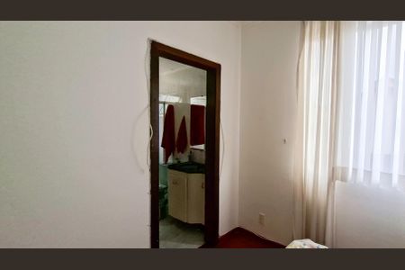 Quarto de apartamento à venda com 2 quartos, 61m² em Santa Cruz, Belo Horizonte