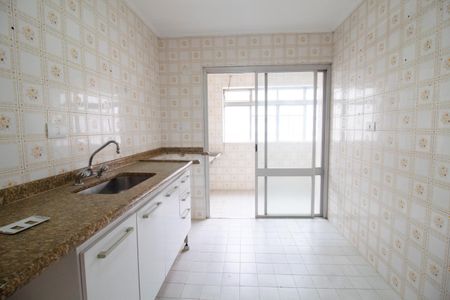 Apartamento para alugar com 75m², 2 quartos e 1 vaga