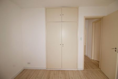 Apartamento para alugar com 75m², 2 quartos e 1 vaga