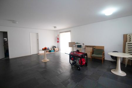 Apartamento para alugar com 75m², 2 quartos e 1 vaga