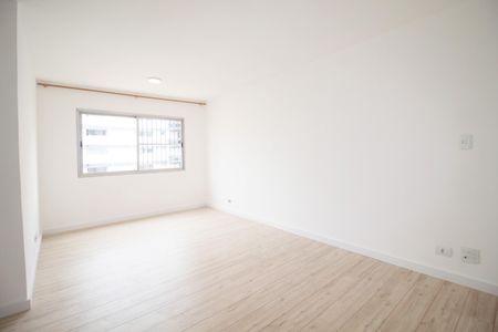 Apartamento para alugar com 75m², 2 quartos e 1 vaga