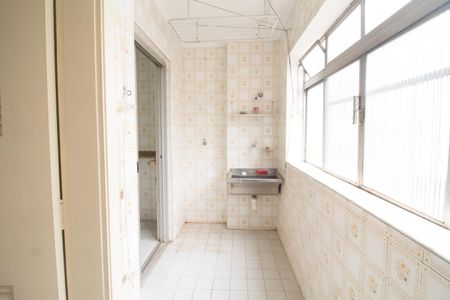 Apartamento para alugar com 75m², 2 quartos e 1 vaga