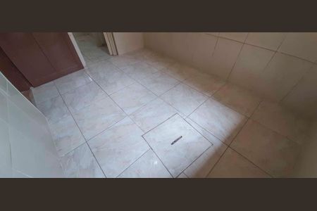 Casa para alugar com 1 quarto, 75m² em Rochdale, Osasco