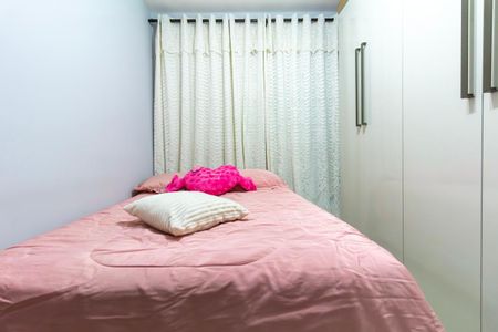 Apartamento à venda com 48m², 2 quartos e 1 vagaQuarto 2