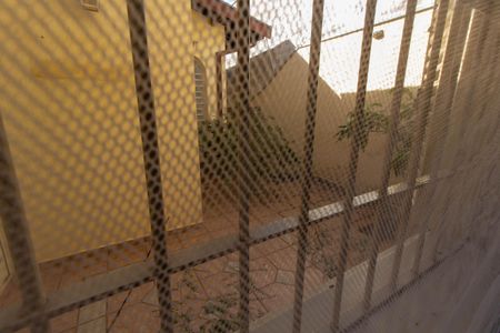 Casa à venda com 465m², 4 quartos e 6 vagas Casa à venda com 465m², 4 quartos e 6 vagasVISTA DO QUARTO 1