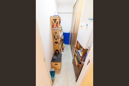 Casa à venda com 465m², 4 quartos e 6 vagas Casa à venda com 465m², 4 quartos e 6 vagasDISPENSA