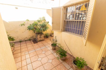 Casa à venda com 465m², 4 quartos e 6 vagas Casa à venda com 465m², 4 quartos e 6 vagasÁREA DE LUZ