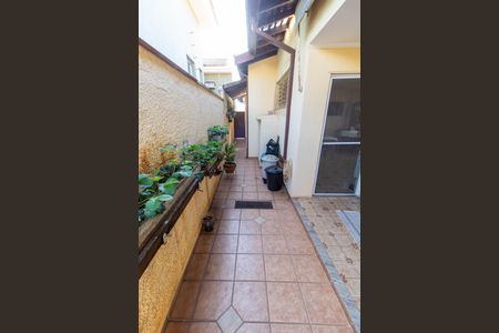 Casa à venda com 465m², 4 quartos e 6 vagas Casa à venda com 465m², 4 quartos e 6 vagasÁREA DE SERVIÇO