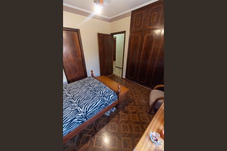 Casa à venda com 465m², 4 quartos e 6 vagas Casa à venda com 465m², 4 quartos e 6 vagasSUITE